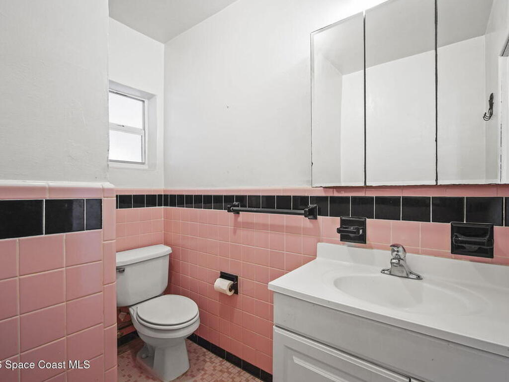 106 Sunrise Ave Avenue, Satellite Beach, FL 32937