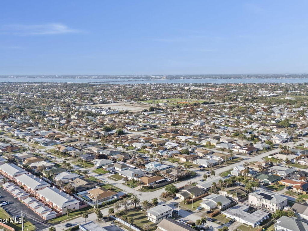 106 Sunrise Ave Avenue, Satellite Beach, FL 32937