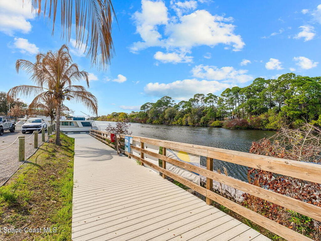 2730 Cutlass Point Lane, Merritt Island, FL 32953