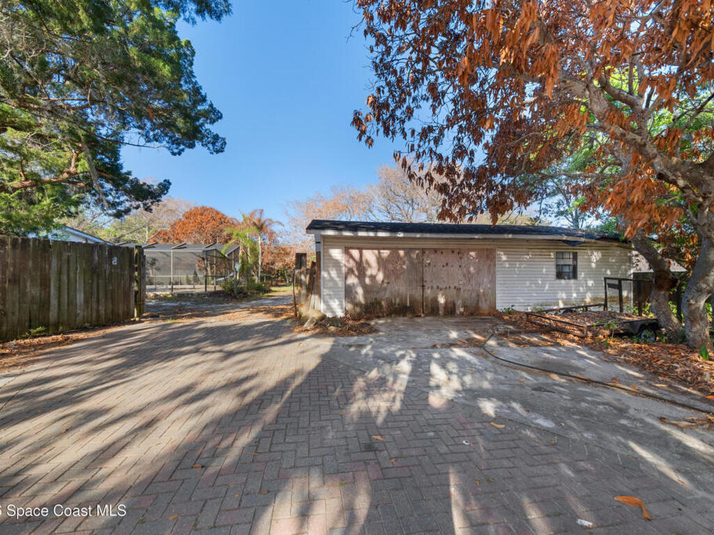 4301 Crooked Mile Road, Merritt Island, FL 32952