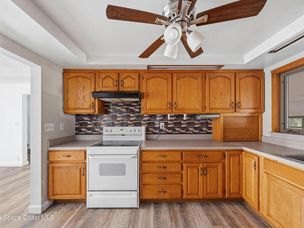 4301 Crooked Mile Road, Merritt Island, FL 32952