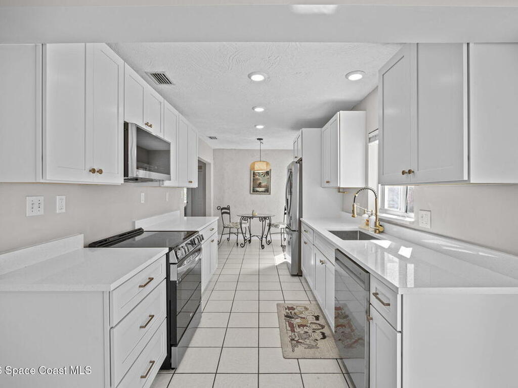 736 Ballard Drive, Melbourne, FL 32935