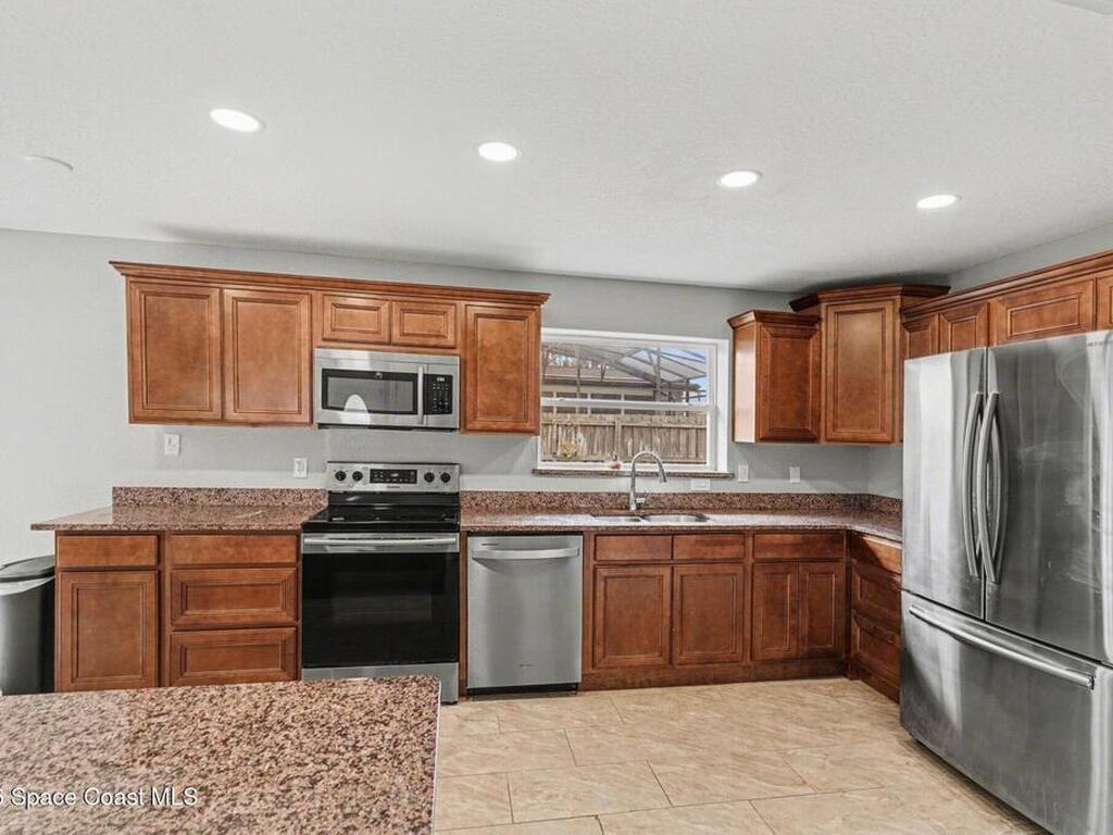 455 Riverside Avenue, Merritt Island, FL 32953