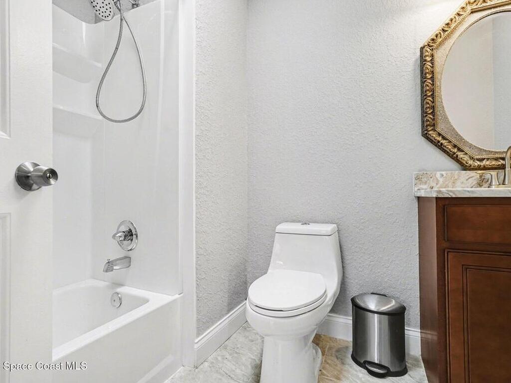 455 Riverside Avenue, Merritt Island, FL 32953