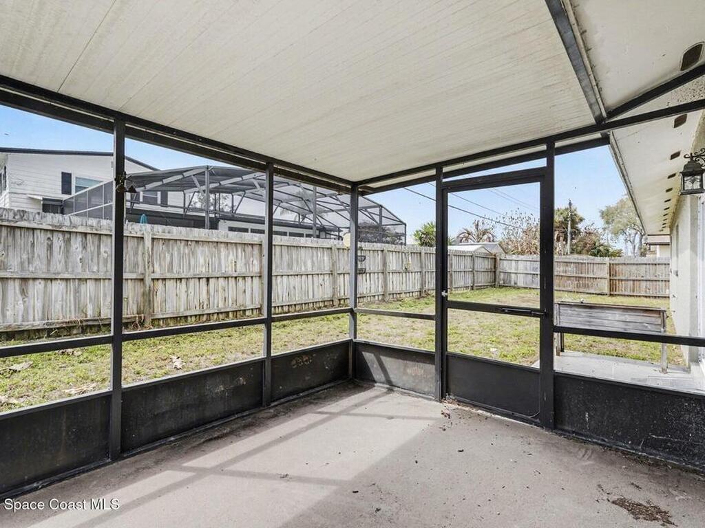 455 Riverside Avenue, Merritt Island, FL 32953