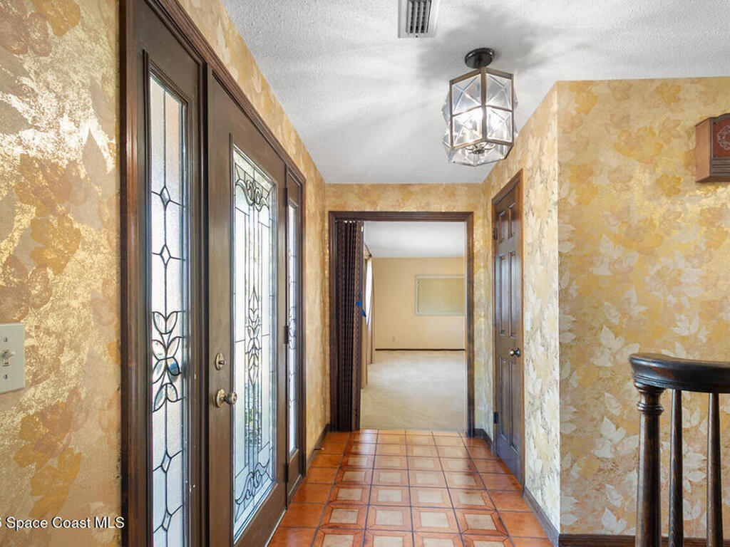 330 Sanchez Avenue, Ormond Beach, FL 32174