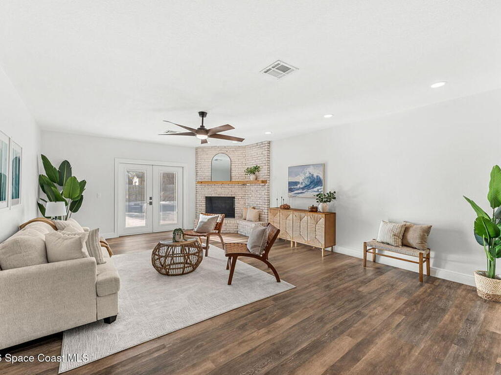 300 Oak Street, Melbourne Beach, FL 32951