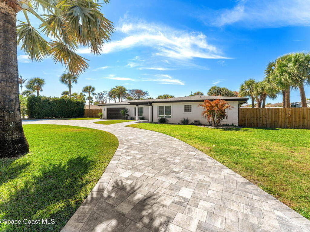 300 Oak Street, Melbourne Beach, FL 32951