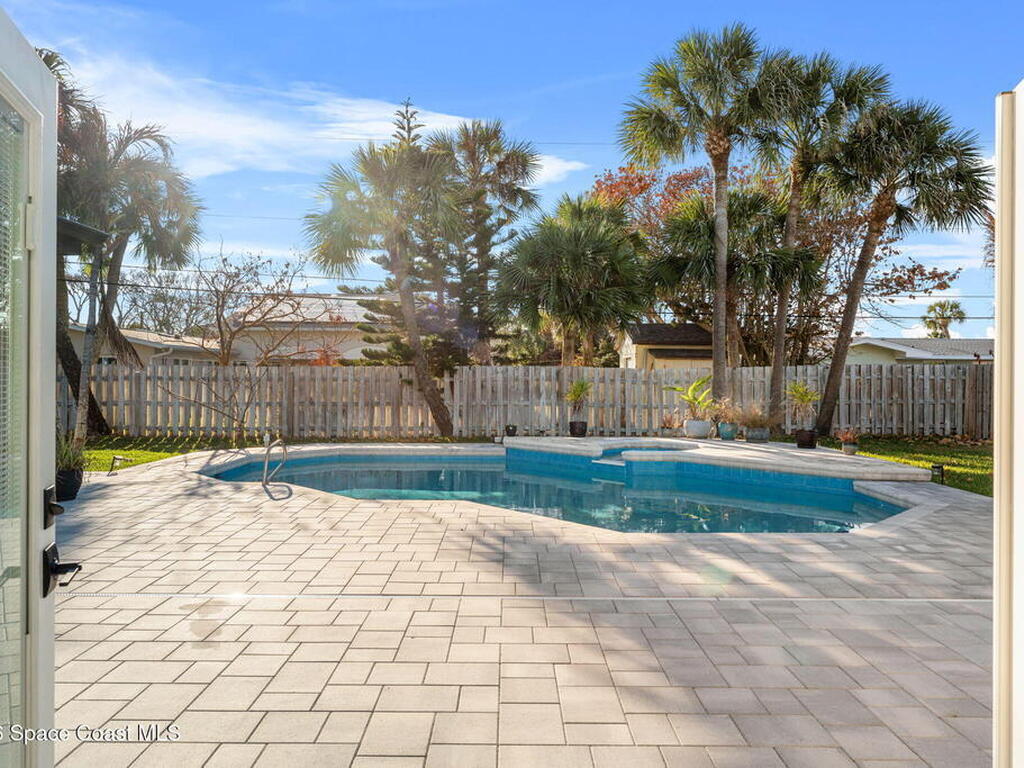 300 Oak Street, Melbourne Beach, FL 32951