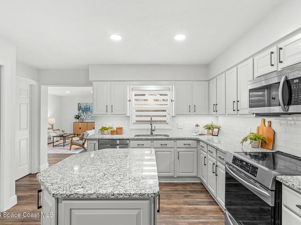 300 Oak Street, Melbourne Beach, FL 32951