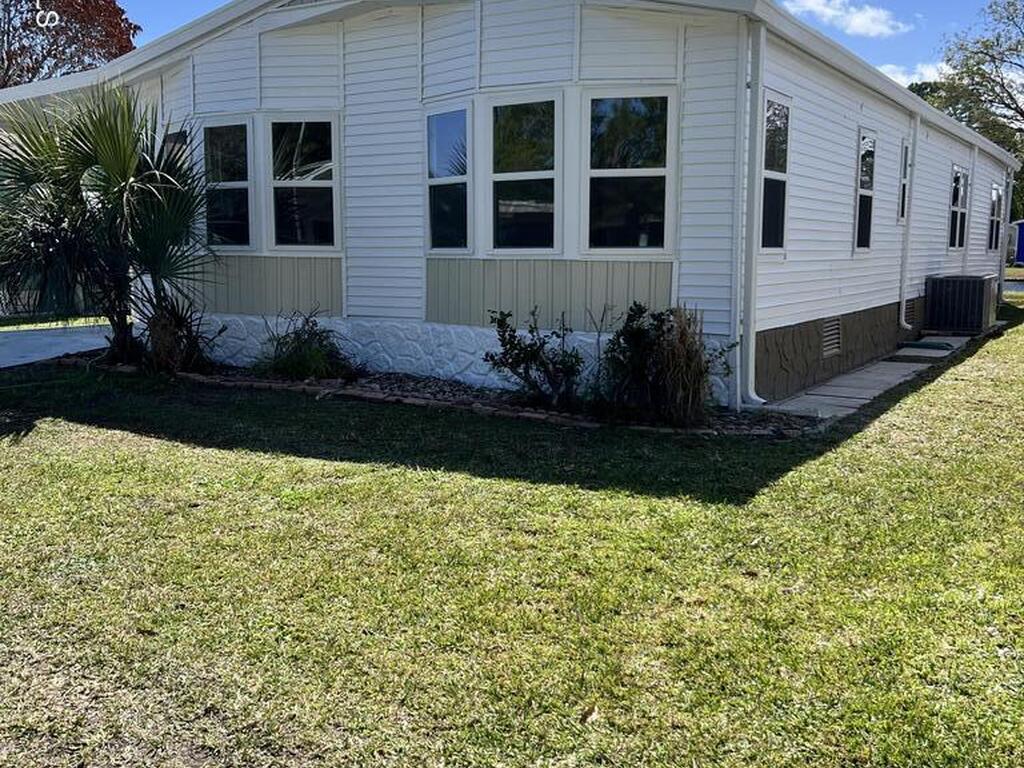 4337 Twin Lakes Drive, Melbourne, FL 32934