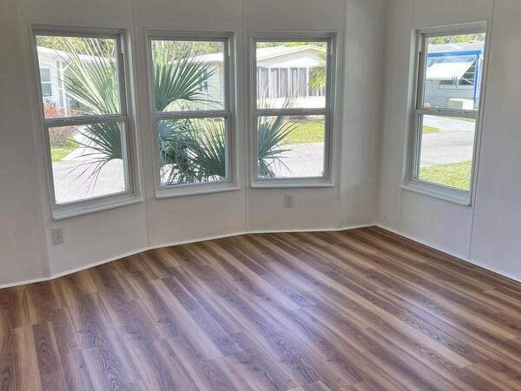 4337 Twin Lakes Drive, Melbourne, FL 32934
