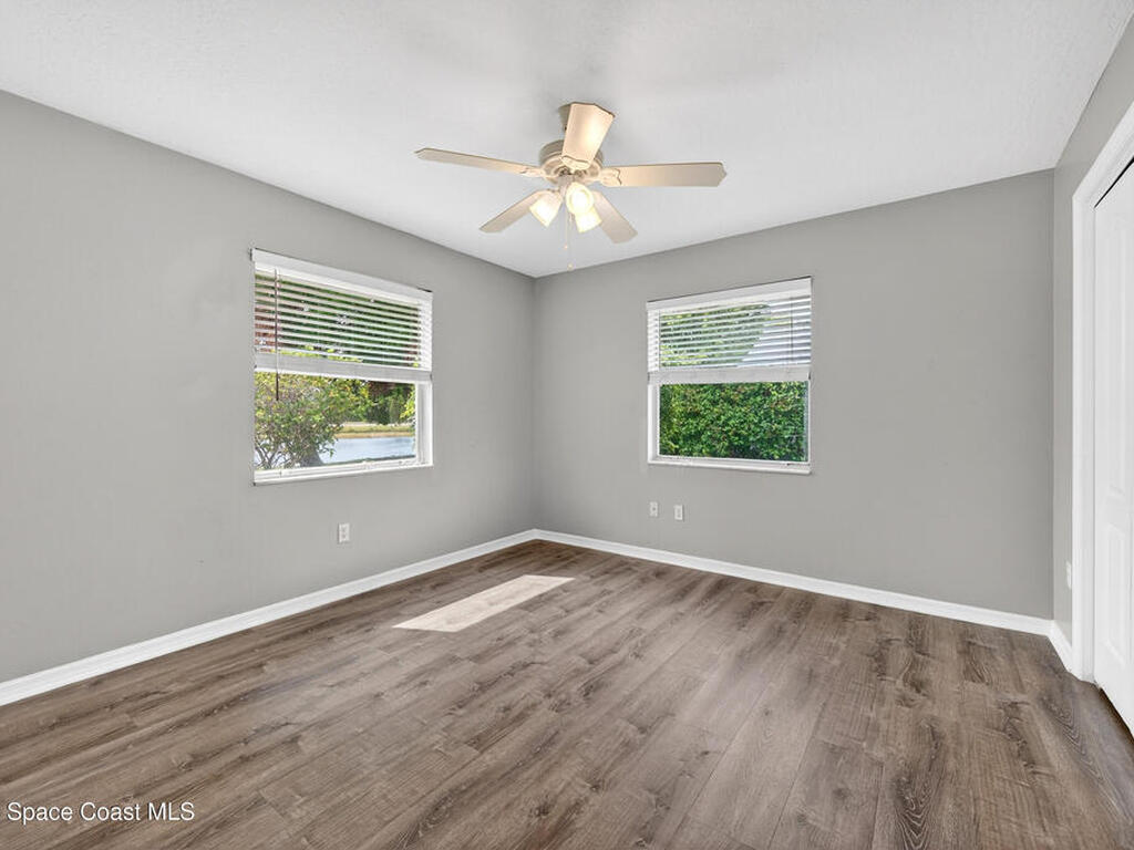 306 Lake Victoria Circle, Melbourne, FL 32940