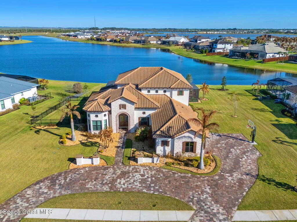 3638 Lake Adelaide Place, Rockledge, FL 32955