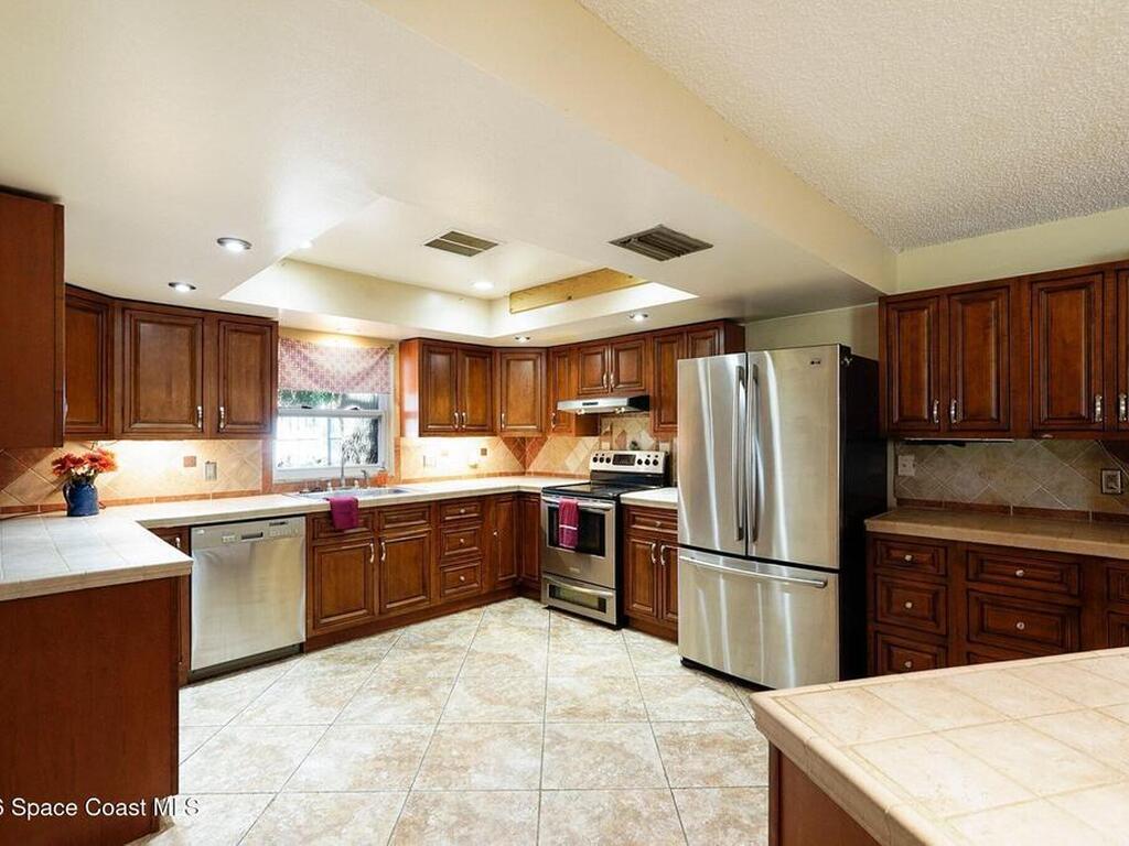 1351 Cherry Hills Road, Palm Bay, FL 32905