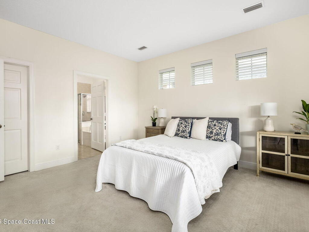 1639 Baseline Lane, Vero Beach, FL 32967