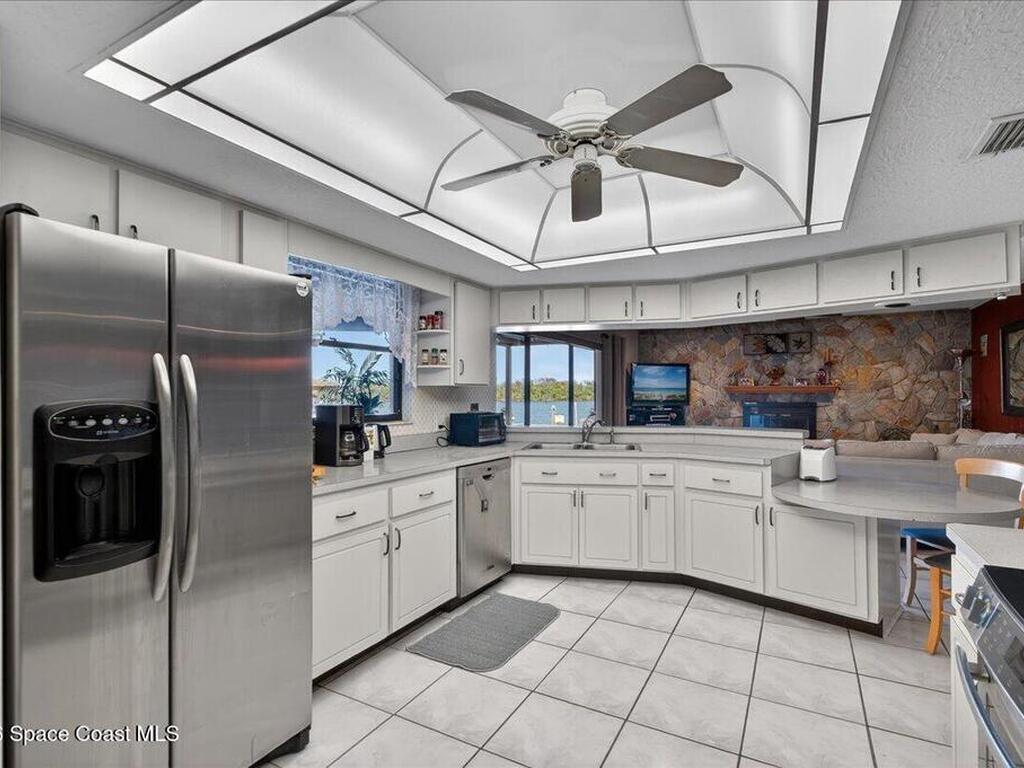 2530 Sykes Creek Drive, Merritt Island, FL 32953