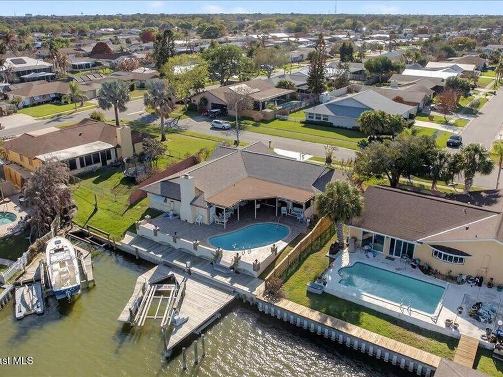 2530 Sykes Creek Drive, Merritt Island, FL 32953