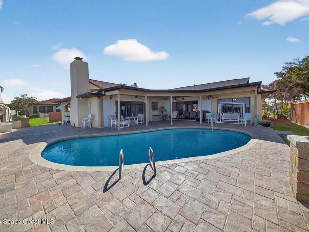 2530 Sykes Creek Drive, Merritt Island, FL 32953
