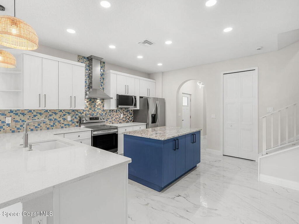 115 Jefferson Avenue, Cape Canaveral, FL 32920