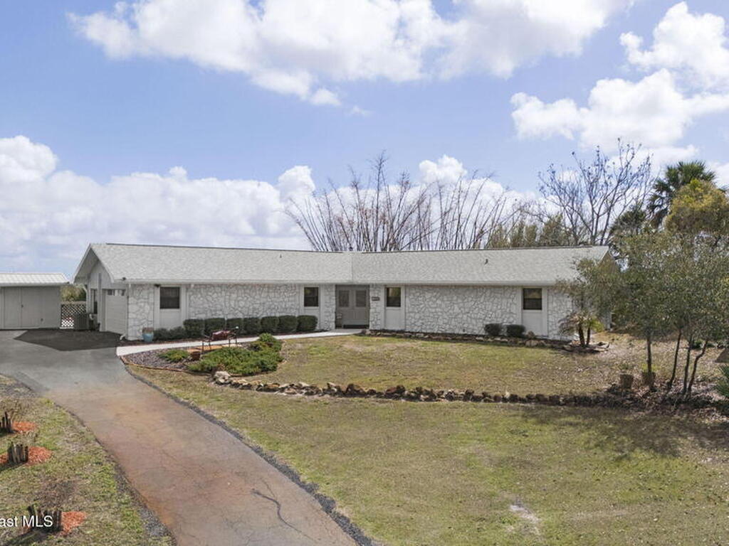 1505 S Carpenter Road, Titusville, FL 32796
