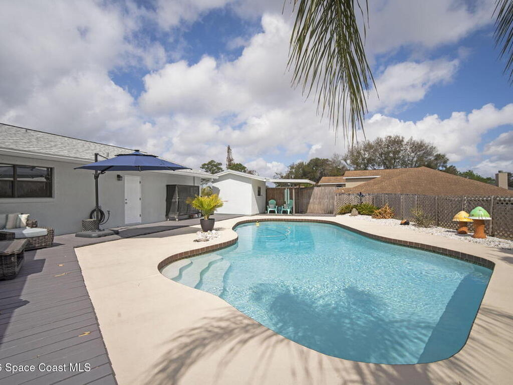 1505 S Carpenter Road, Titusville, FL 32796