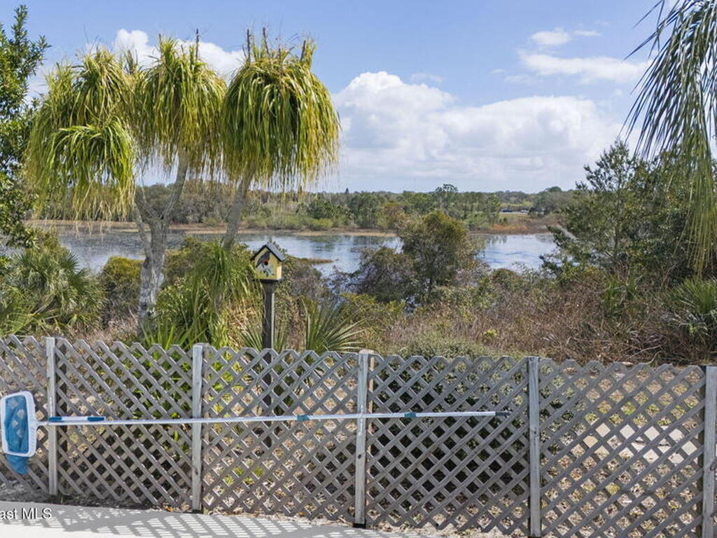 1505 S Carpenter Road, Titusville, FL 32796