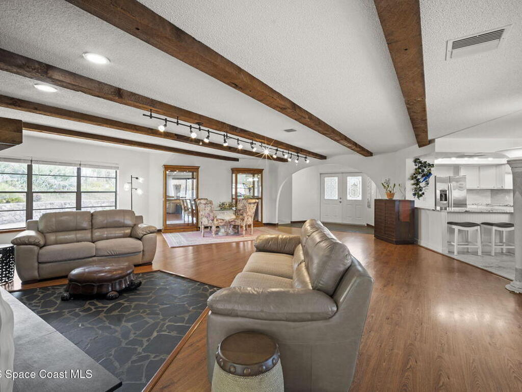 1505 S Carpenter Road, Titusville, FL 32796