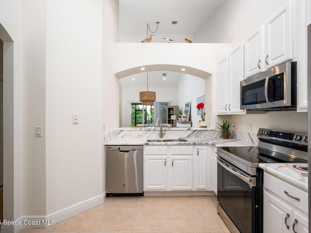 1639 Baseline Lane, Vero Beach, FL 32967