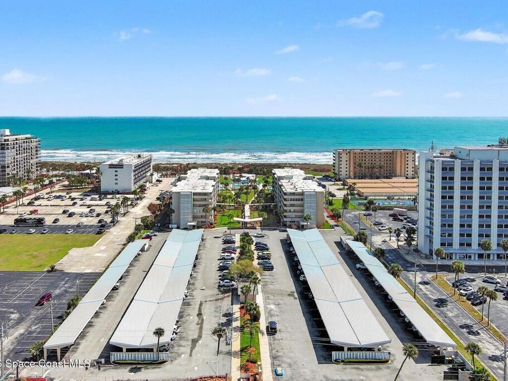 2020 N Atlantic Avenue, Cocoa Beach, FL 32931