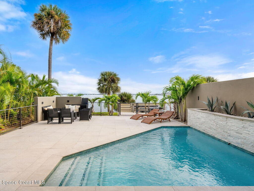 1807 Riverview Drive, Melbourne, FL 32901