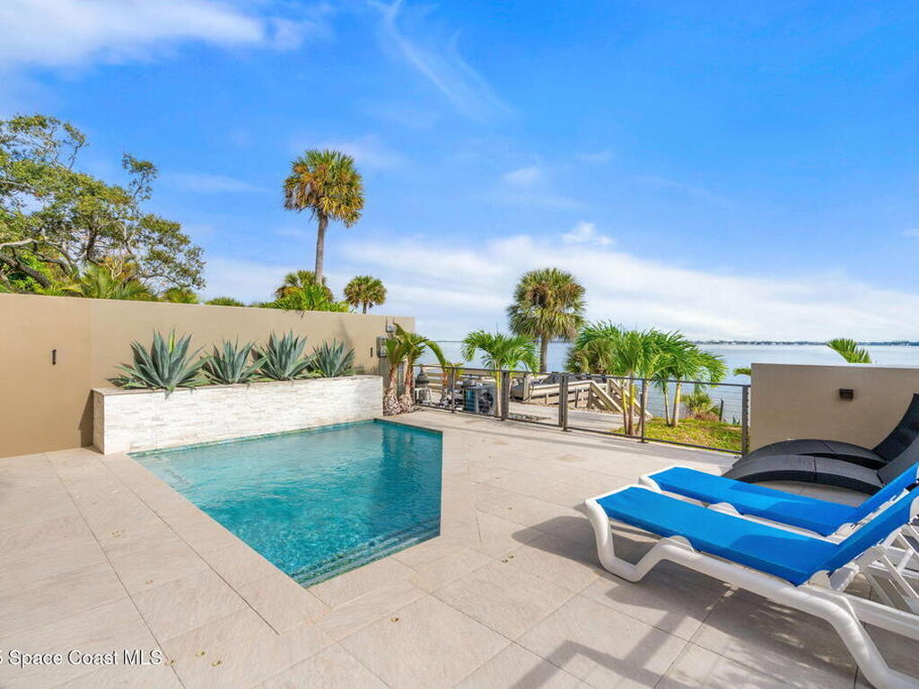 1809 Riverview Drive, Melbourne, FL 32901