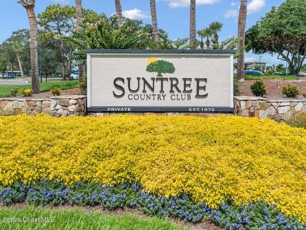 626 Rossmoor Circle, Suntree, FL 32940