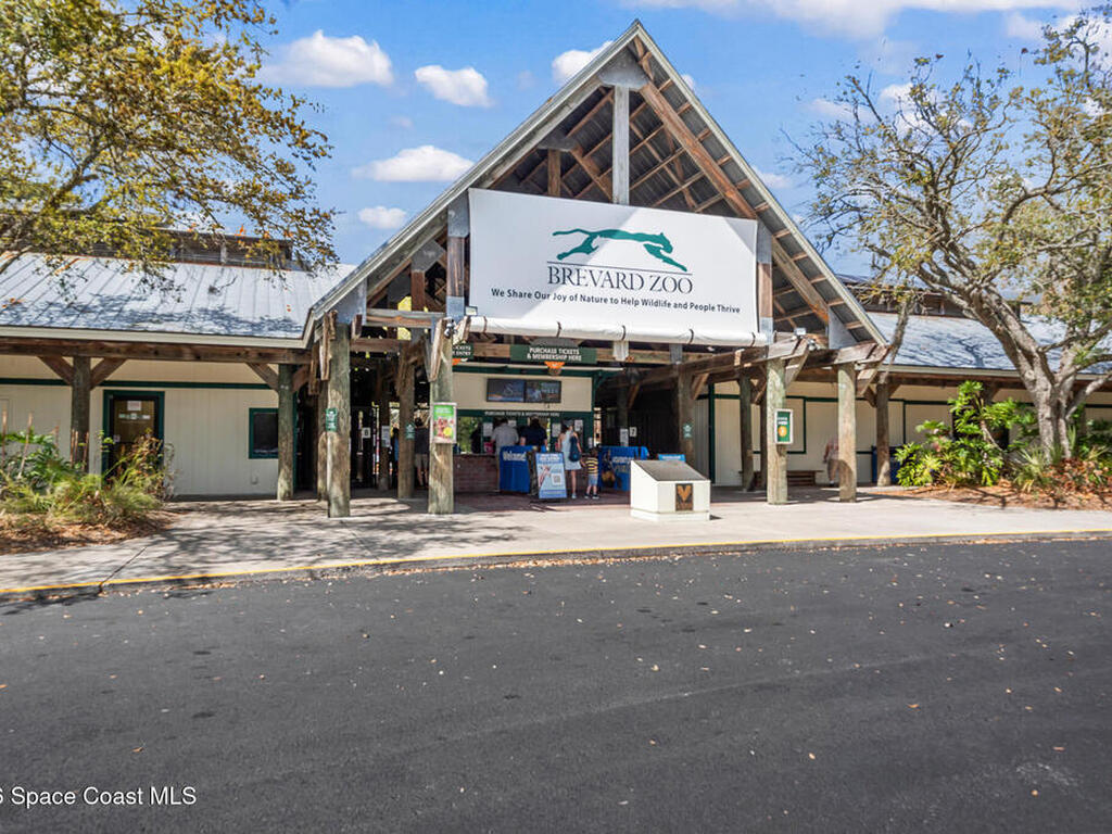 626 Rossmoor Circle, Suntree, FL 32940