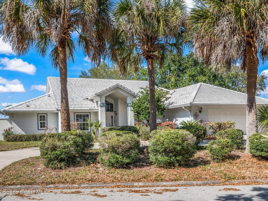 626 Rossmoor Circle, Suntree, FL 32940