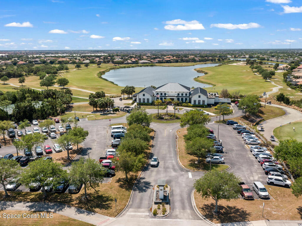 626 Rossmoor Circle, Suntree, FL 32940