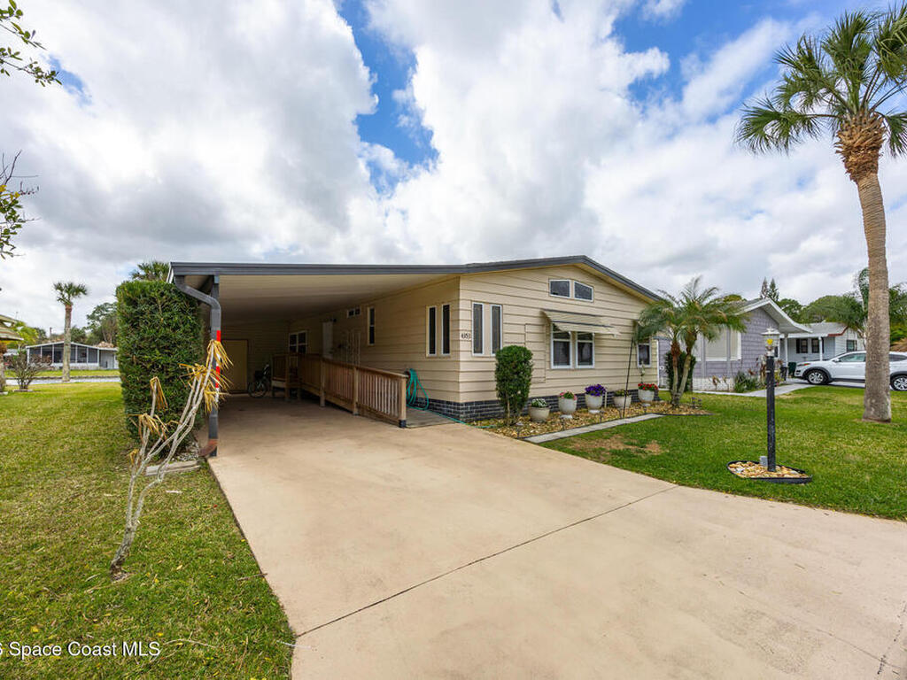 4353 Twin Lakes Drive, Melbourne, FL 32934