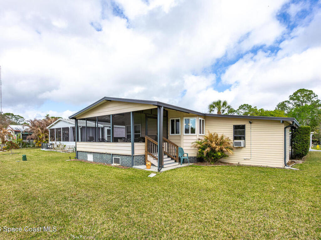 4353 Twin Lakes Drive, Melbourne, FL 32934