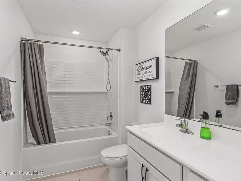 1995 Diablo Circle, Palm Bay, FL 32908
