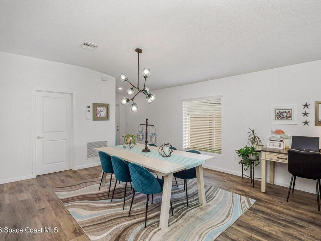 1995 Diablo Circle, Palm Bay, FL 32908