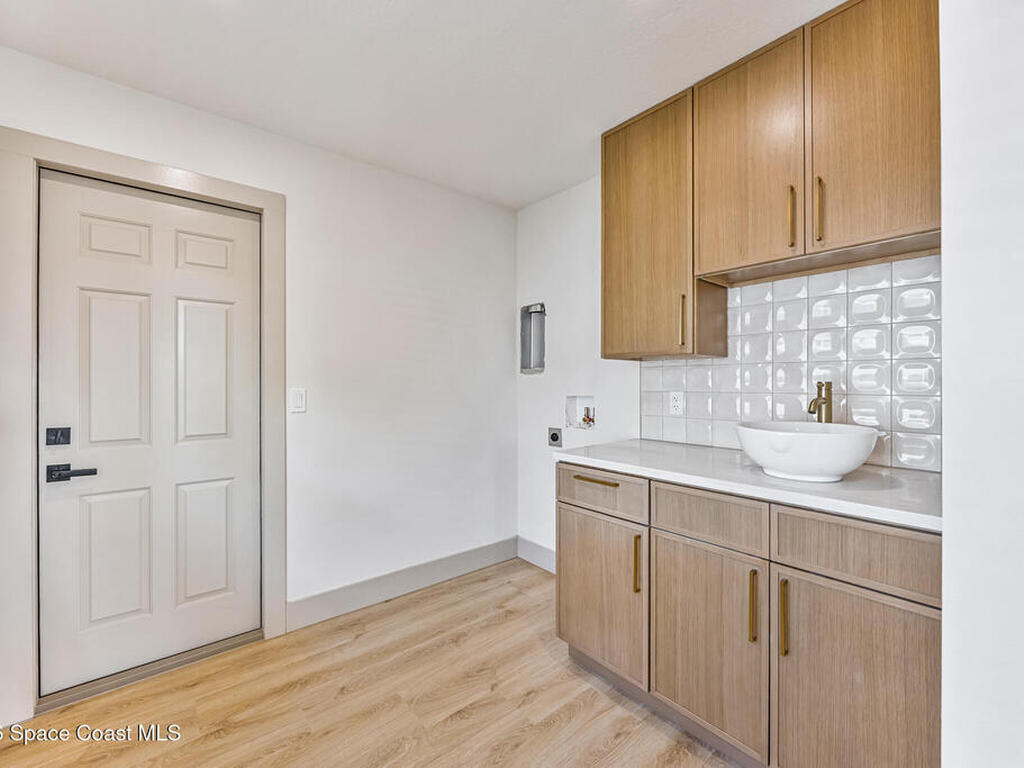 43 Westview Lane, Cocoa Beach, FL 32931