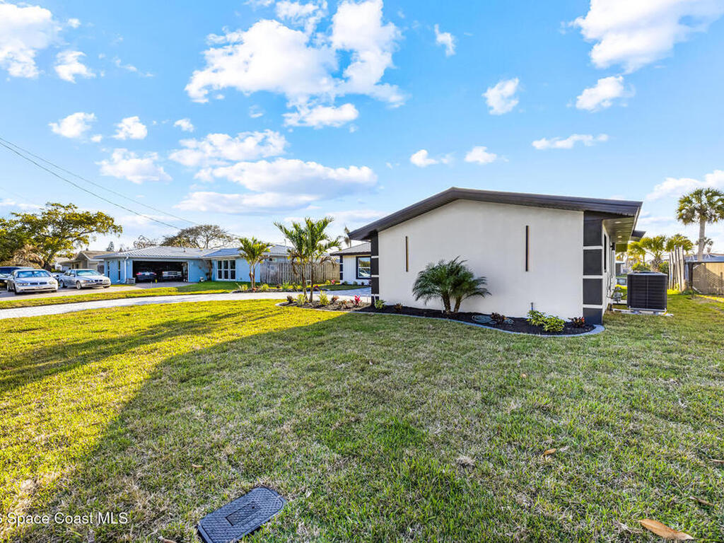 43 Westview Lane, Cocoa Beach, FL 32931