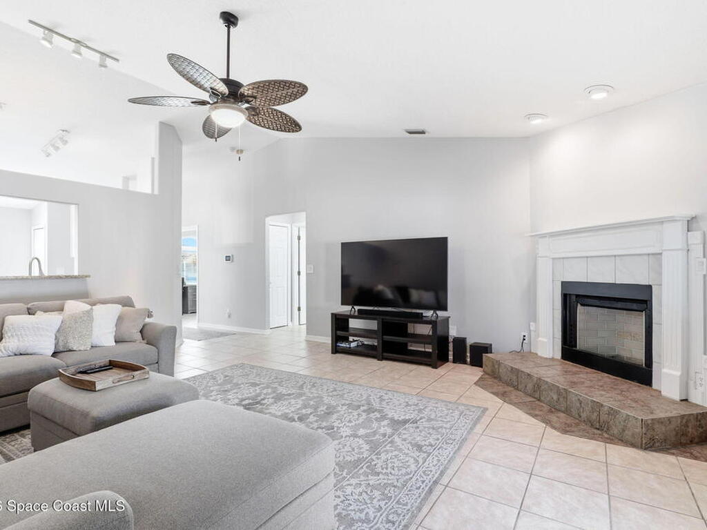 834 Honeysuckle Drive, Rockledge, FL 32955