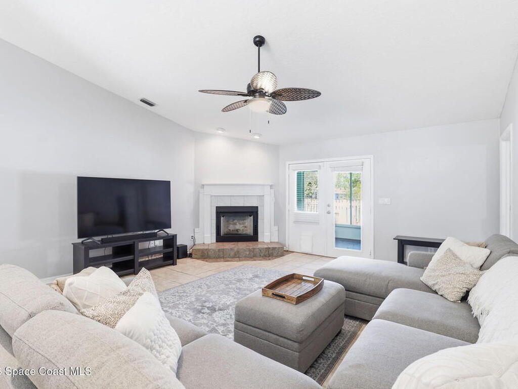 834 Honeysuckle Drive, Rockledge, FL 32955