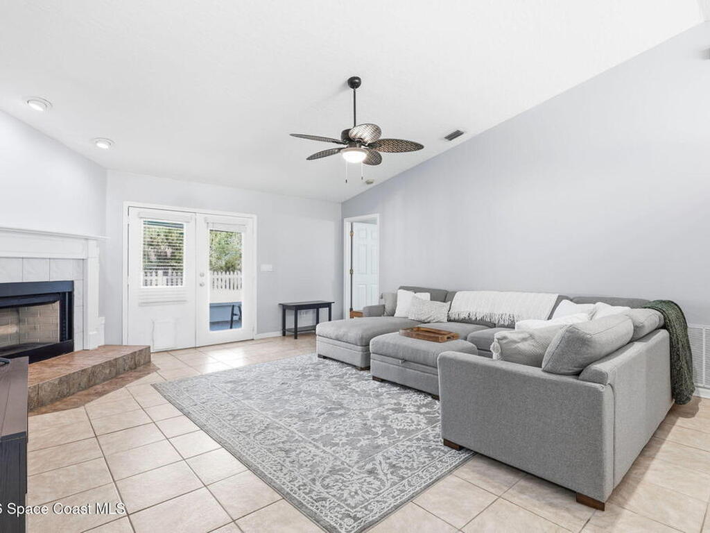 834 Honeysuckle Drive, Rockledge, FL 32955