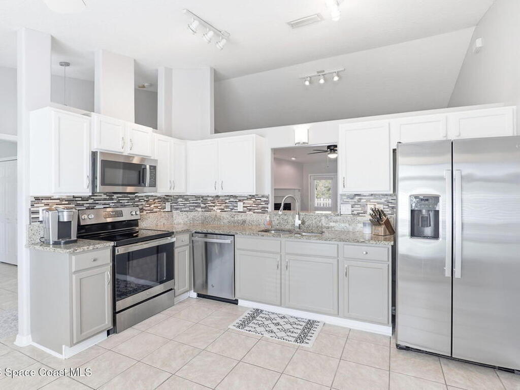 834 Honeysuckle Drive, Rockledge, FL 32955