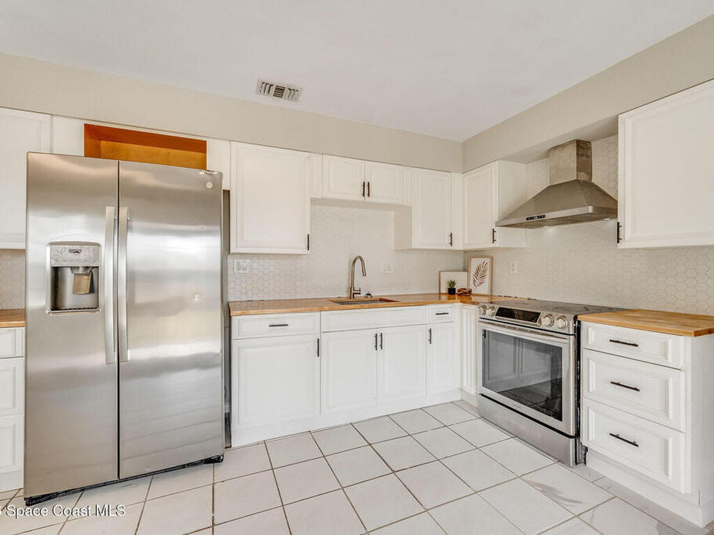 4715 Greenhill Street, Cocoa, FL 32927