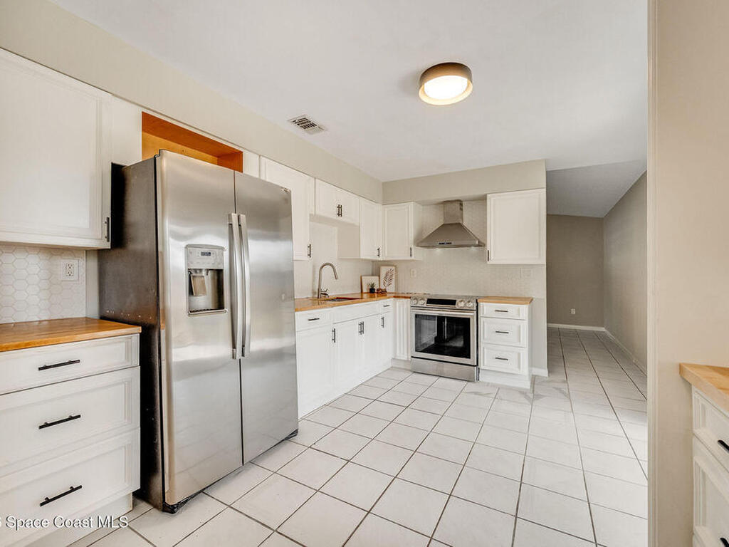 4715 Greenhill Street, Cocoa, FL 32927