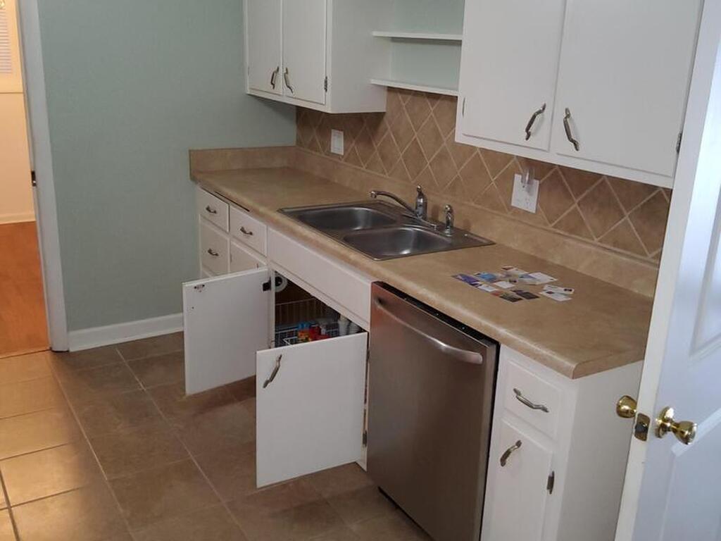 220 Debra Court, Satellite Beach, FL 32937