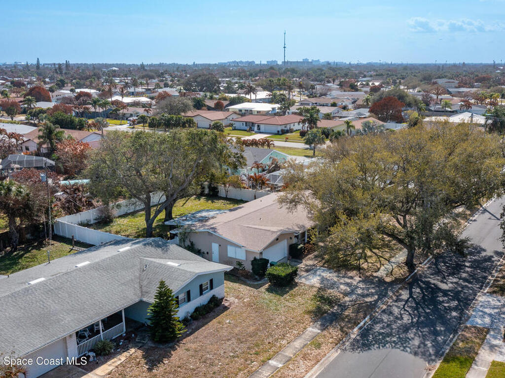 585 Kale Street, Satellite Beach, FL 32937
